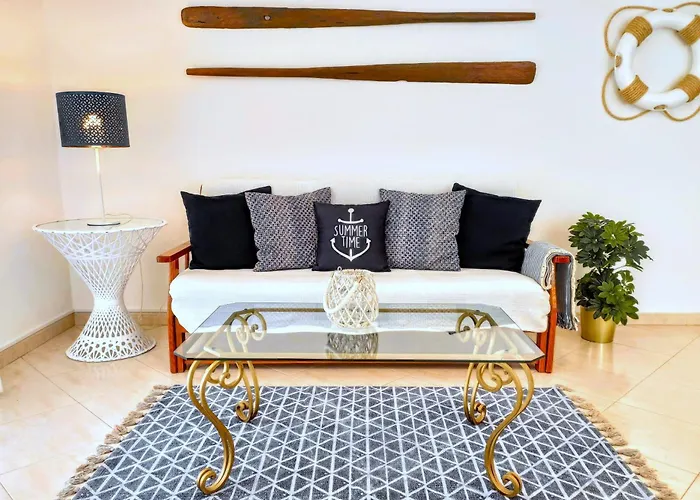 Avenue Apartment